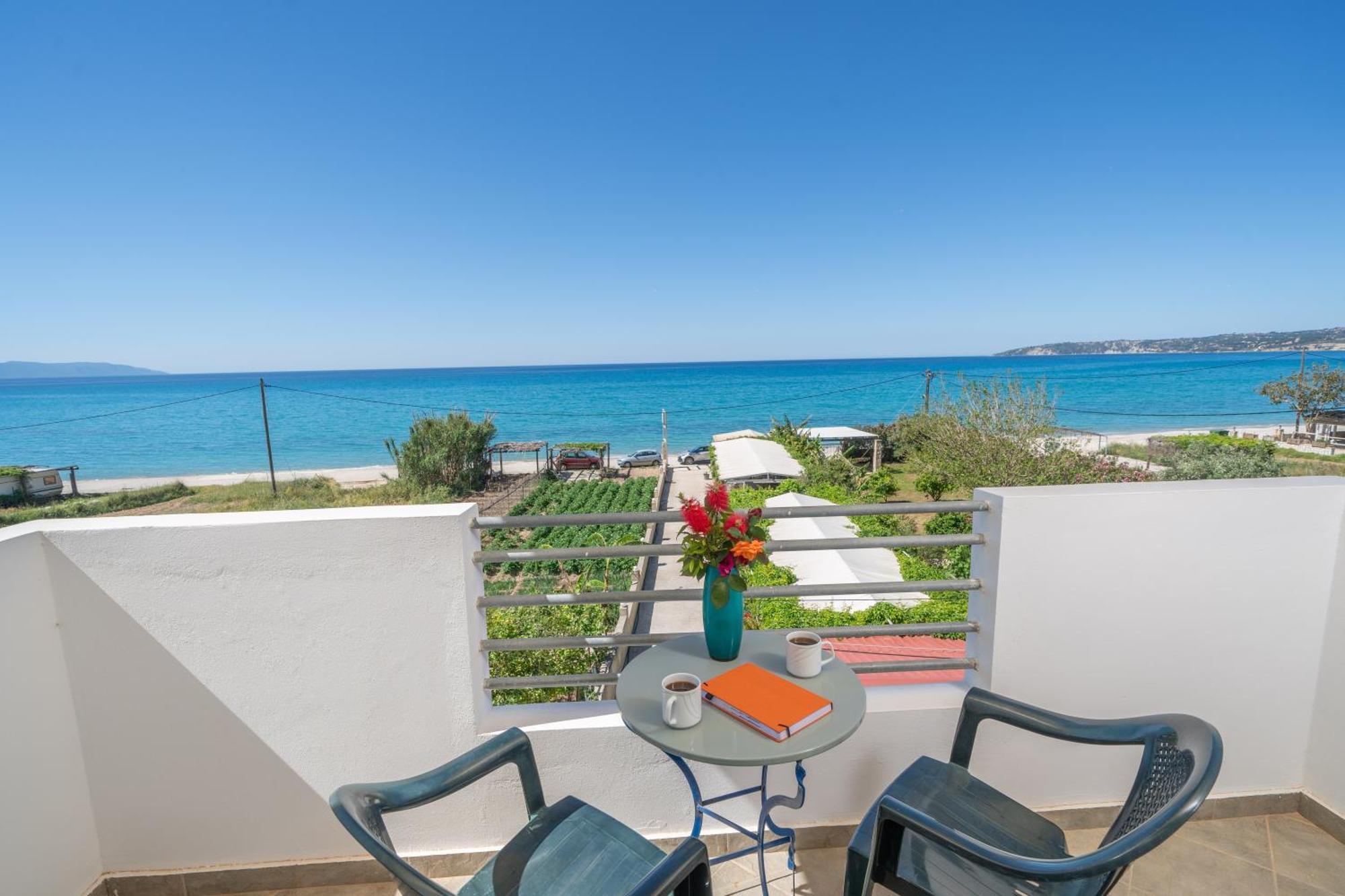 Aridas At The Beach Lourdata (Kefalonia) Exterior foto